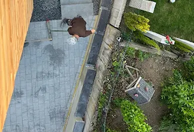 Lulzim Gartenbau Beispielgarten von einem Kunden - Vogelperspektive neue Einfahrt